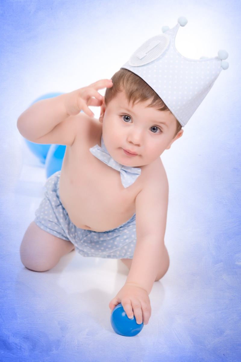 Sesión bebé Smash Cake, fotografía 1 año en estudio en Zaragoza 3