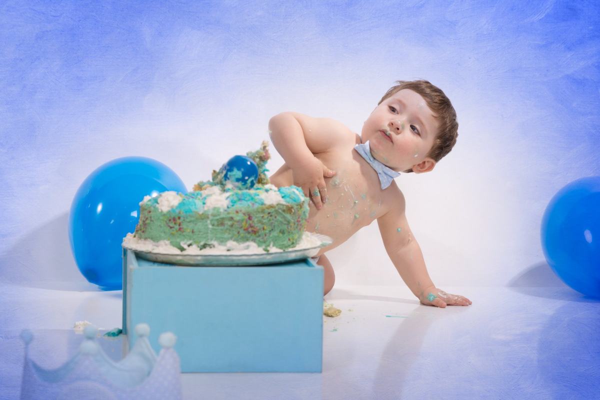 Sesión bebé Smash Cake, fotografía 1 año en estudio en Zaragoza 7