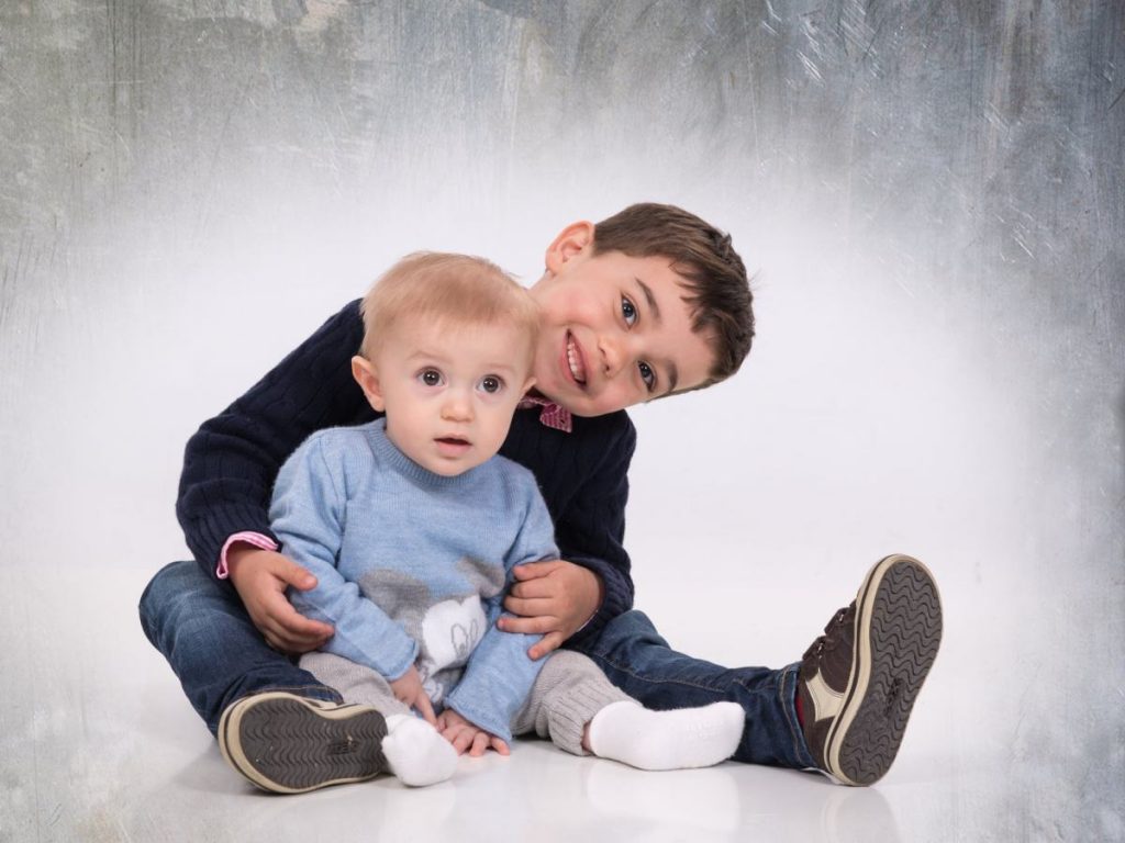fotografía infantil en zaragoza sesión fotográfica familiar 03