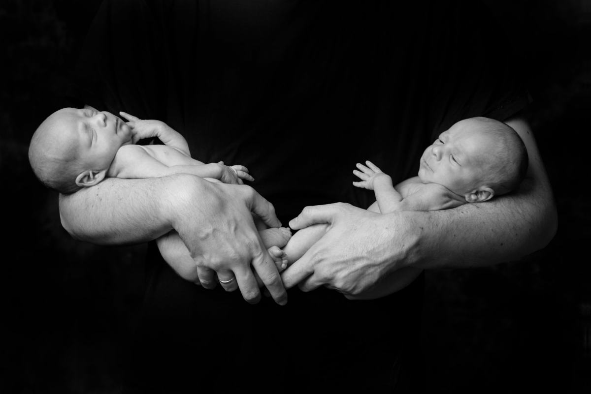 sesión recién nacido newborn mellizos gemelos en zaragoza fotografía bebés 01