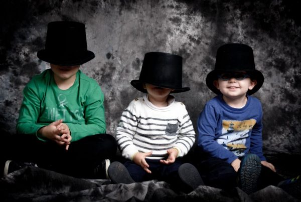 sesion de fotografia infantil en estudio fotografo de famili Sesión de fotografía infantil en estudio, fotógrafo de fami