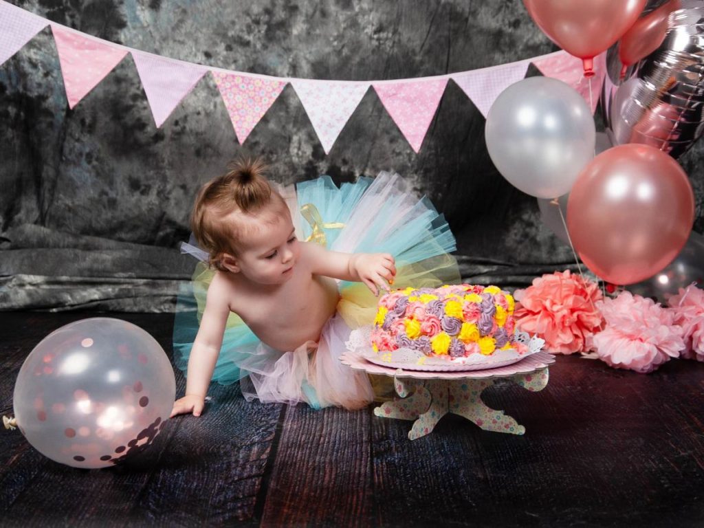 sesión smash cake sesión 1 año bebe. fotógrafo infantil en zaragoza 05