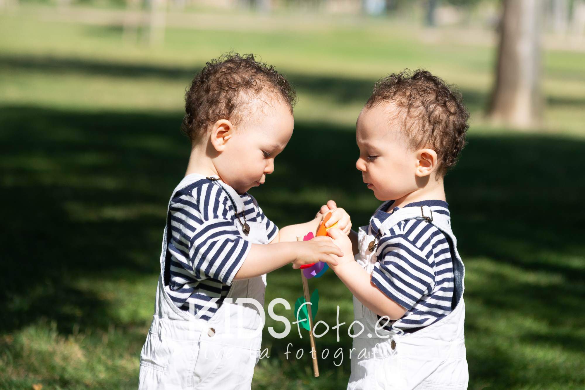 fotografia de gemelos fotografia infantil fotografo de ninos Fotografía de gemelos. Fotografía infantil , fotógrafo de n