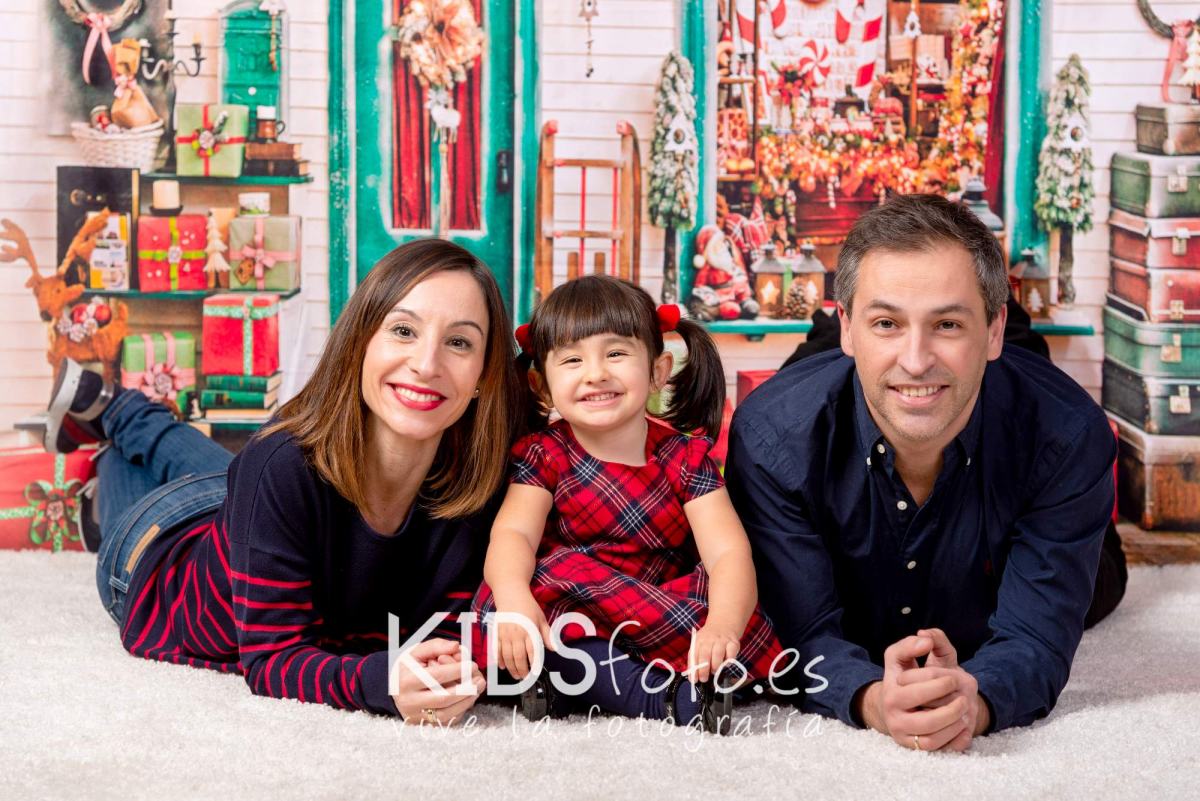 mini sesion de navidad en estudio fotografia familiar e infa Mini sesión de Navidad en estudio. Fotografía familiar e in