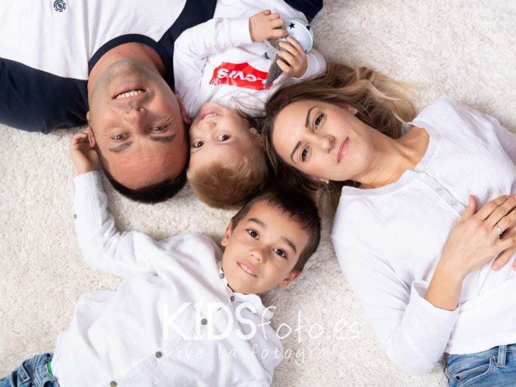 sesión fotografía navidad y estudio fotógrafo infantil en zaragoza 04