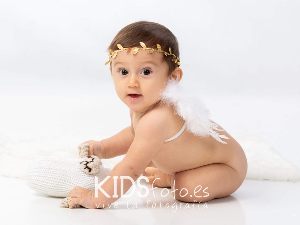 sesión infantil de estudio fotografía bebé fotógrafo de bebés en zaragoza 01