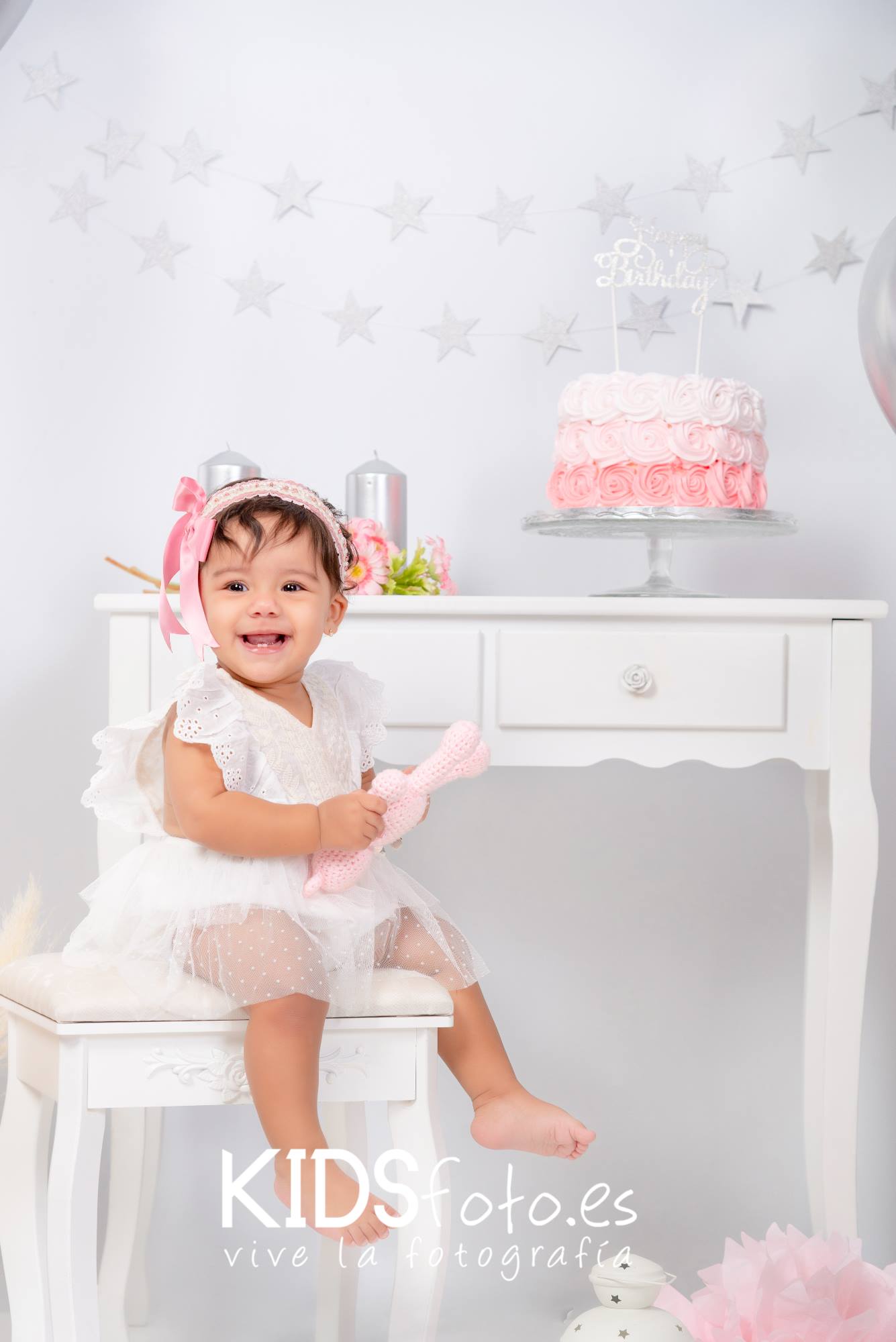 sesion de smash cake de estudio y exterior fotos primer ano bebe fotografia cumpleanos bebe en zaragoza 06