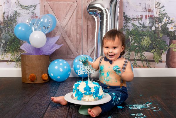 sesion primer ano bebe fotografia cumpleanos smash cake foto.jpeg Sesión primer año bebé, fotografía cumpleaños smash ca