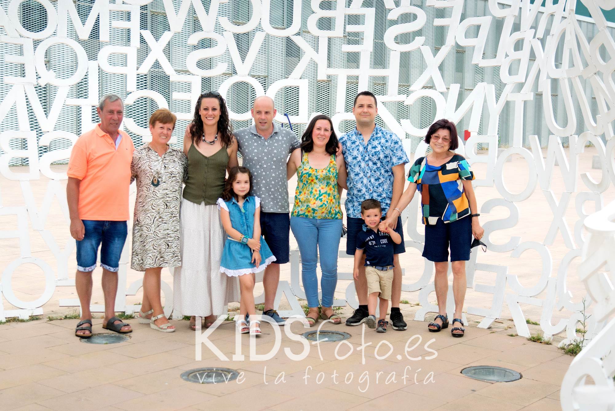 sesion fotografica en exteriores con toda la familia un dia Sesión fotográfica en exteriores con toda la familia. Un día