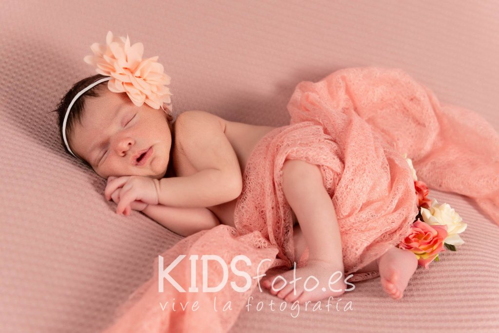 sesion fotografica recien nacido new born fotografia de bebe Sesión fotográfica recién nacido new born. Fotografía de be