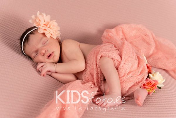 sesion fotografica recien nacido new born fotografia de bebe Sesión fotográfica recién nacido new born. Fotografía de be