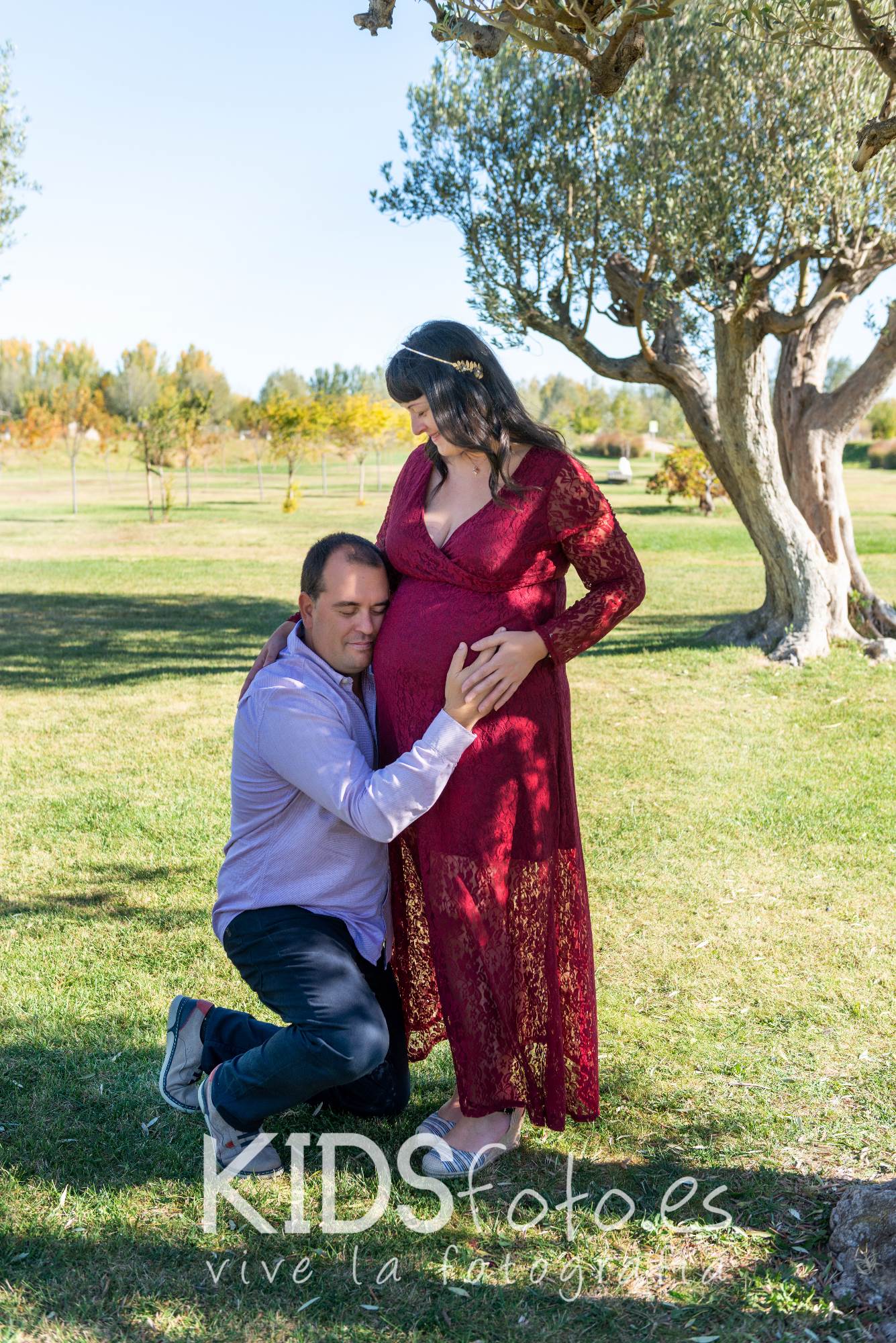 sesión de fotografía premamá en exterior. fotografía de embarazo en zaragoza 05
