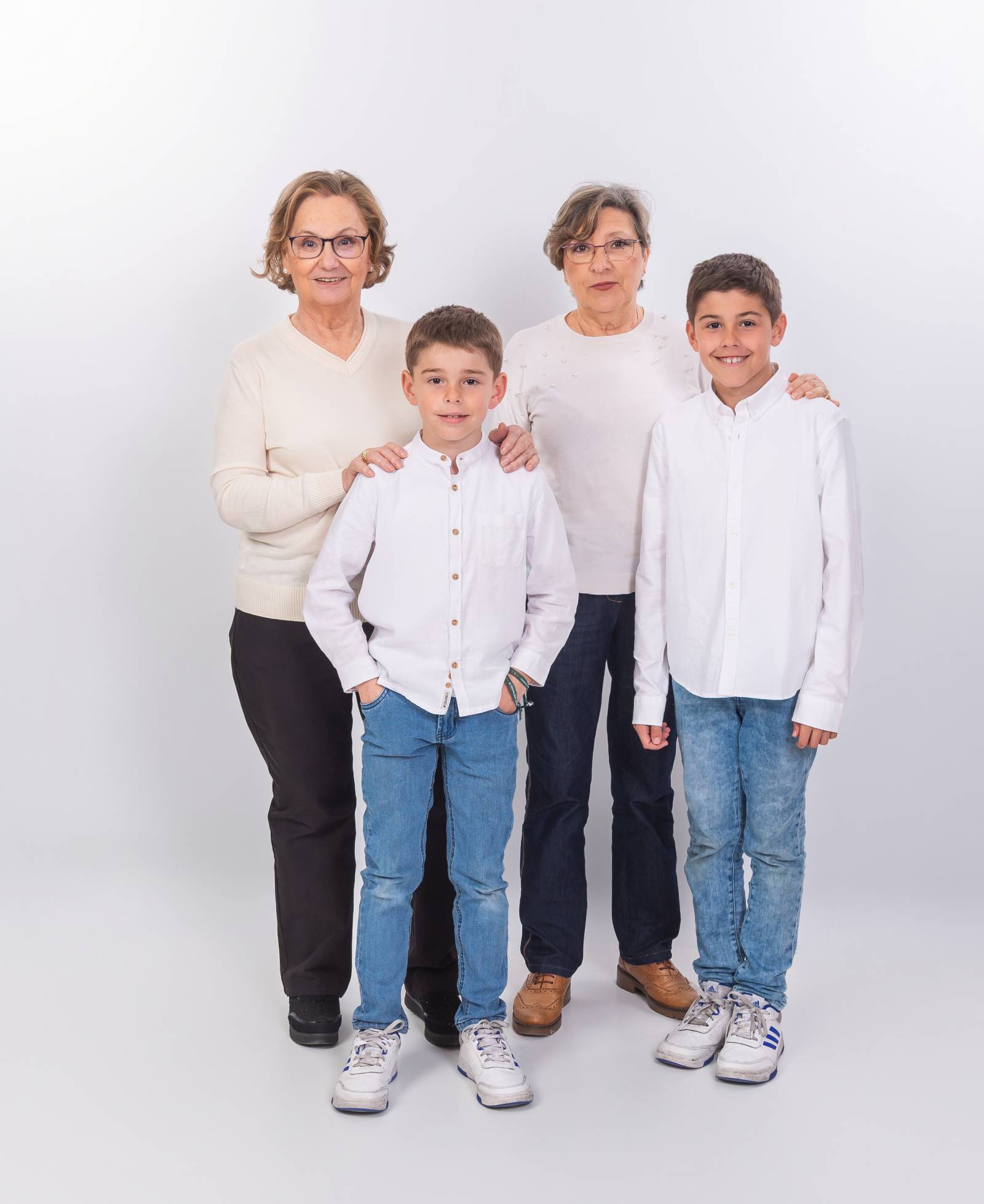 Una sesión de fotos con abuelos y nietos en Zaragoza